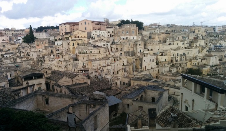 Scuole - 350 milioni per Basilicata Calabria Campania Puglia e Sicilia